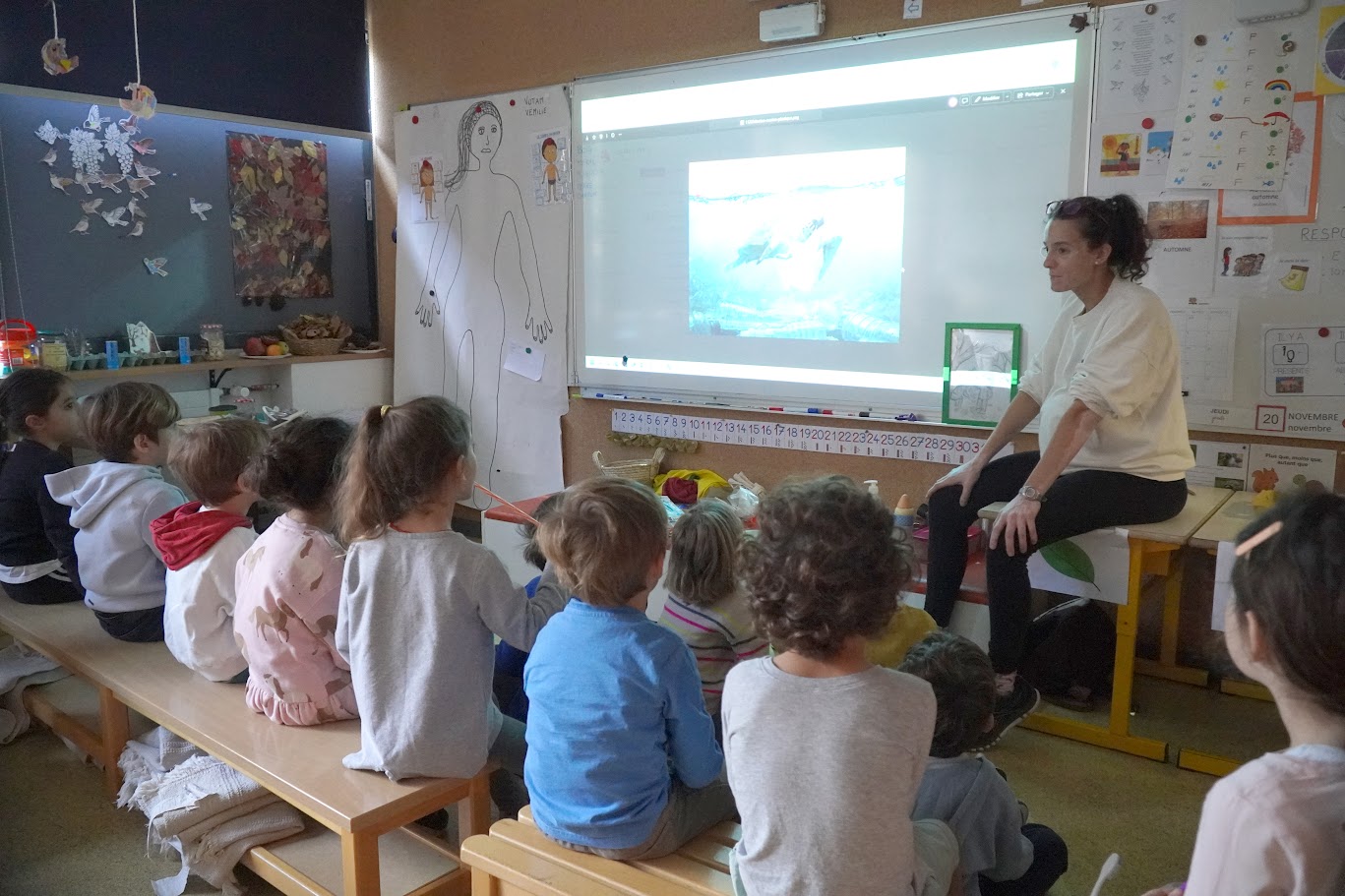 « Parlons plastique », découvrir et protéger la planète avec les maternelles !-4