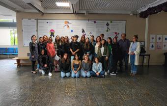 Οι μαθητές μας καλωσορίζουν τους Ρουμάνους αλληλογράφους τους από το Lycée Théorique "Ovidius"-10