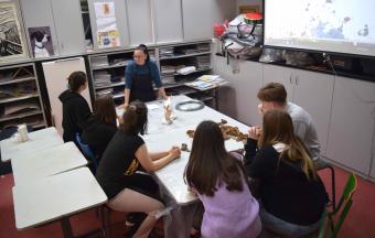 Nos élèves de FLE accueillent leurs correspondants roumains du Lycée Théorique "Ovidius"-1