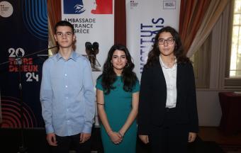 Nos élèves à l'Ambassade de France à l’occasion du projet « Livret régional sur les Jeux Olympiques et Paralympiques (JOP) »-5