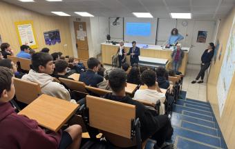 Semaine de la démocratie scolaire : les délégués du LFHED au Parlement et à l’Institut français !-4