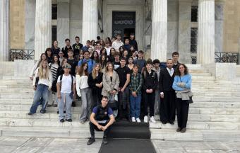 Semaine de la démocratie scolaire : les délégués du LFHED au Parlement et à l’Institut français !-0