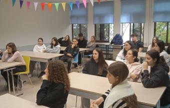 Nos élèves de FLE à l’exposition du Monde sans fin de l’Institut français-6