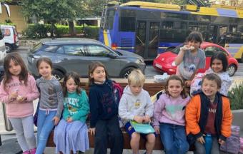 Une visite enrichissante à la Fondation Goulandri : les CP B et CP D à la découverte de l'art !-1