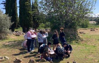 Voyage dans le temps sur le site antique de Némée pour nos élèves de 6e !-2