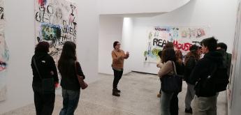 Les élèves de LLCE à la découverte de l'art contemporain
