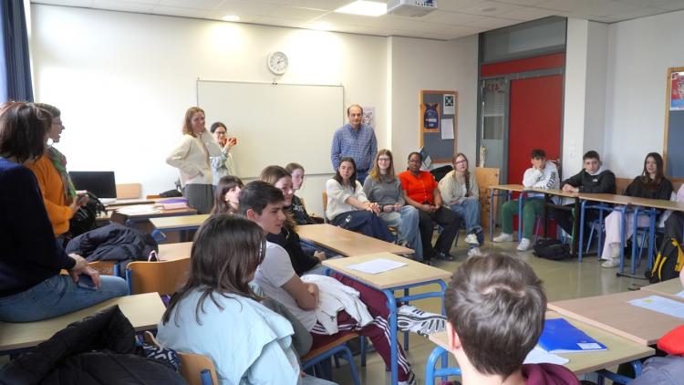 Un débat sur la démocratie en classe de FLE