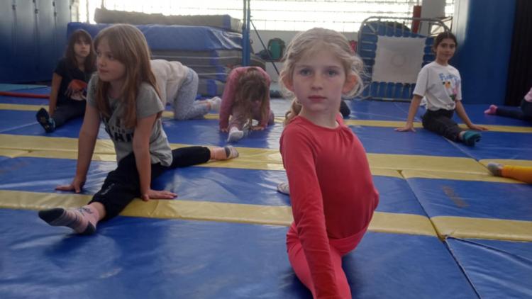 AES gymnastique : un sport complet pour bien grandir !