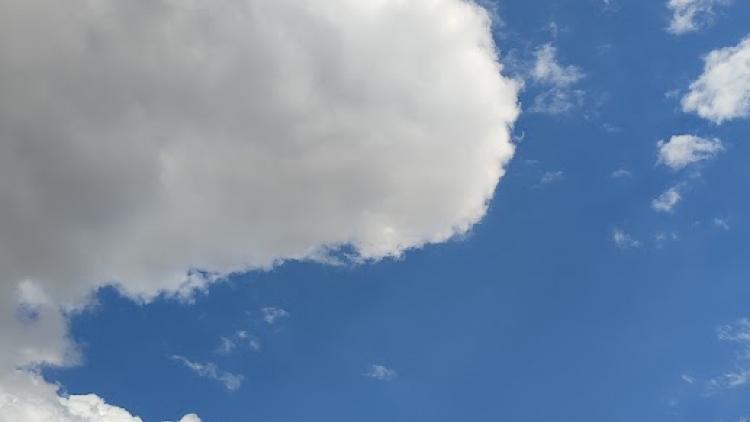 La Journée internationale des nuages, un projet d'écriture et de sensibilisation