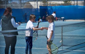 Victoire de nos élèves au tournoi de tennis inter-établissements d’OAKA-3
